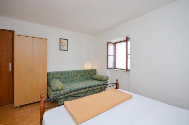 Apartments With A Parking Space Brela, Makarska - 11552 Zimmer foto
